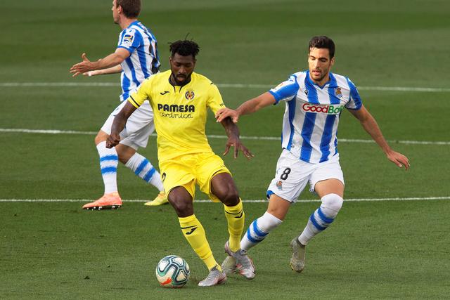 恩比德被驱逐76人险胜马刺 热火胜篮网止3连败