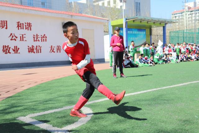 曾凡博22分首钢胜宁波 郭艾伦25分广州连胜